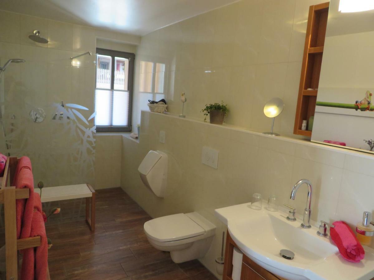 Privatzimmer Othmarsweg Naumburg  Exteriör bild